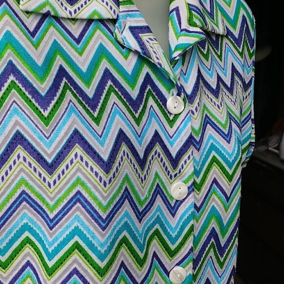World LOB Clothing Blue Green Chevron Shirt - Picture 4 of 8